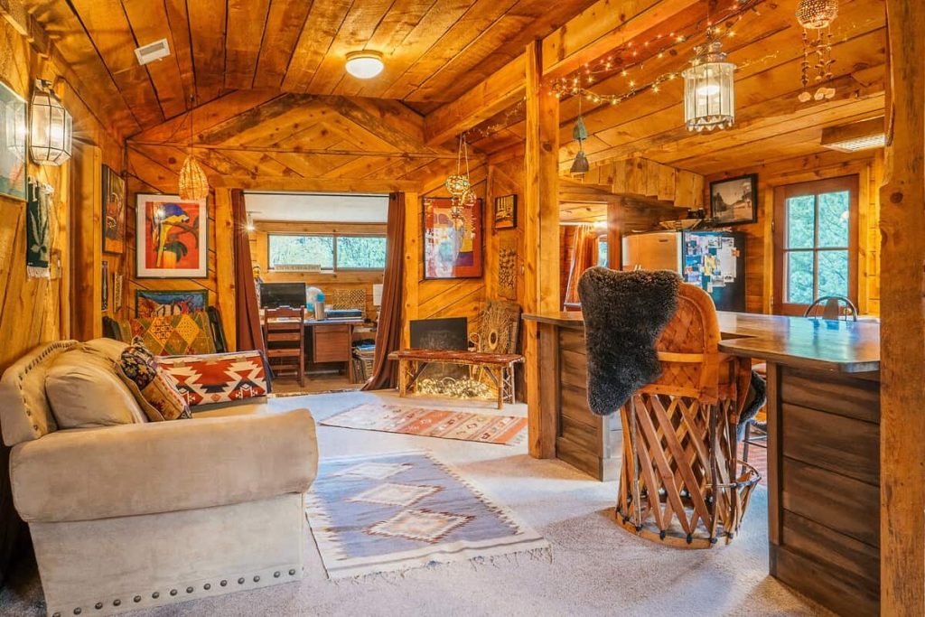 16 Stunning and Unique Airbnbs in Colorado Domaine Daily