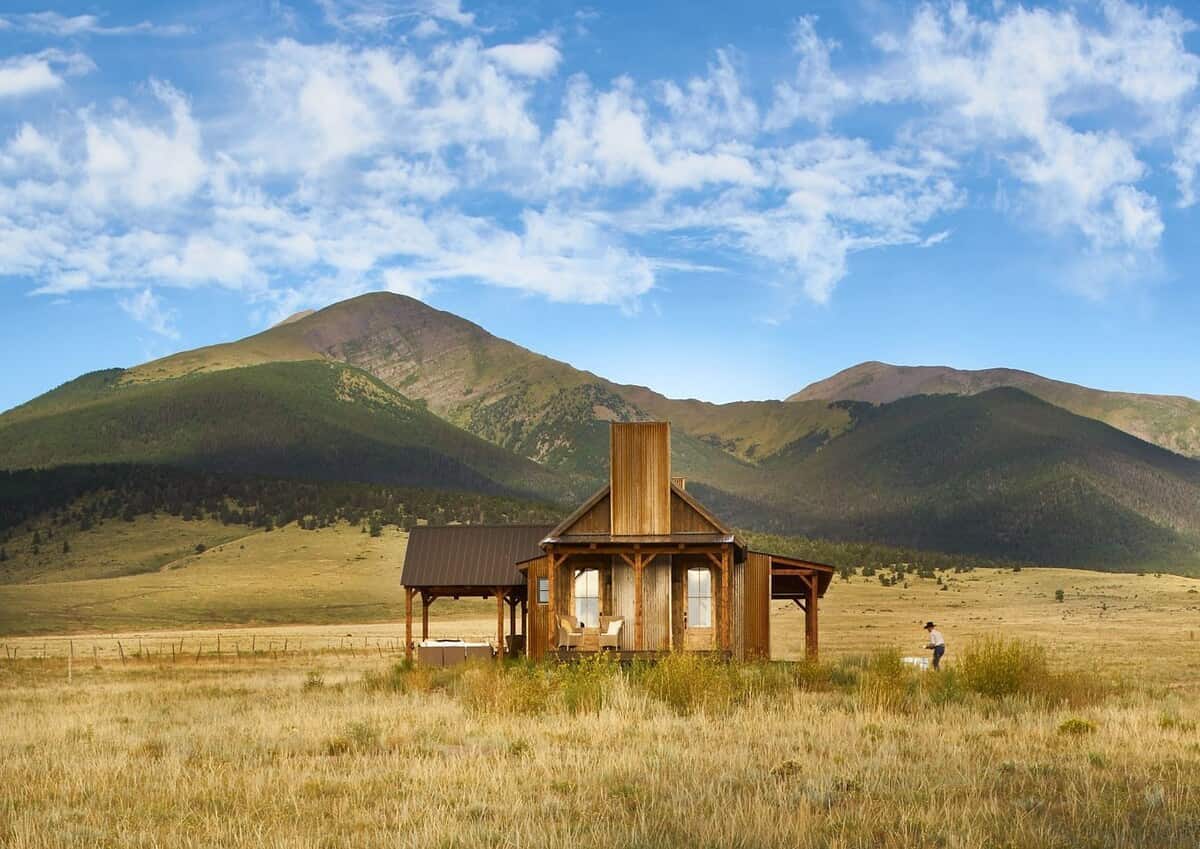 16 Stunning and Unique Airbnbs in Colorado Domaine Daily
