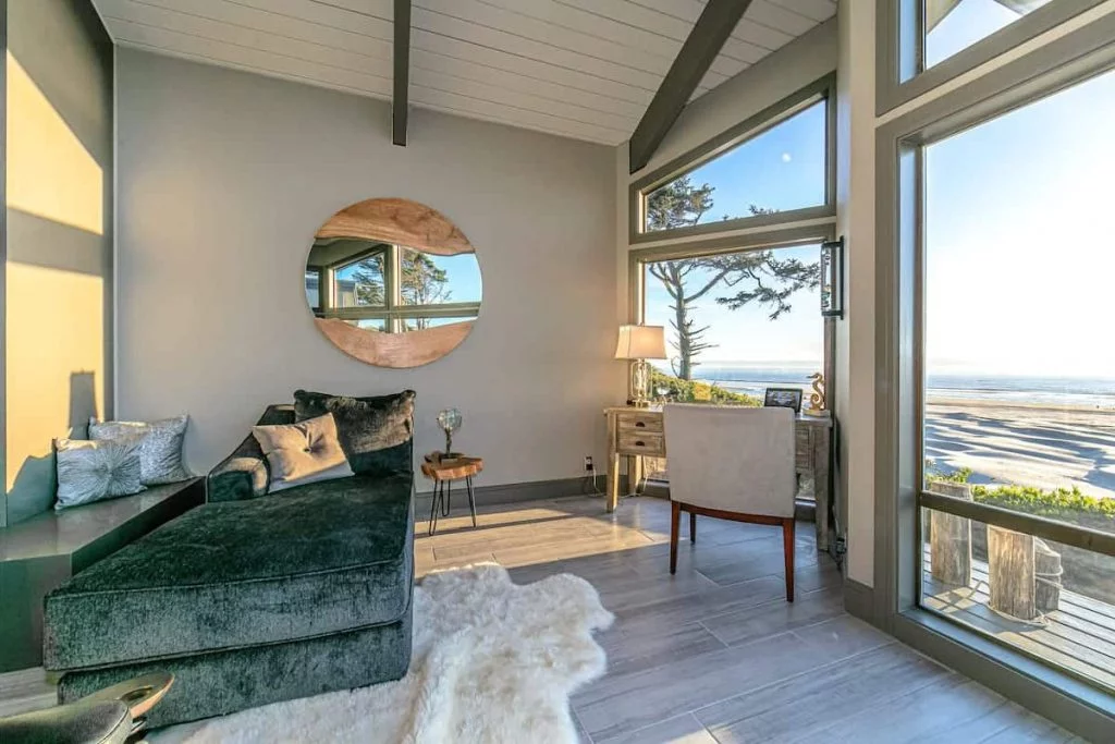 16 Airbnb Oregon Coast Rentals (2021) Domaine Daily