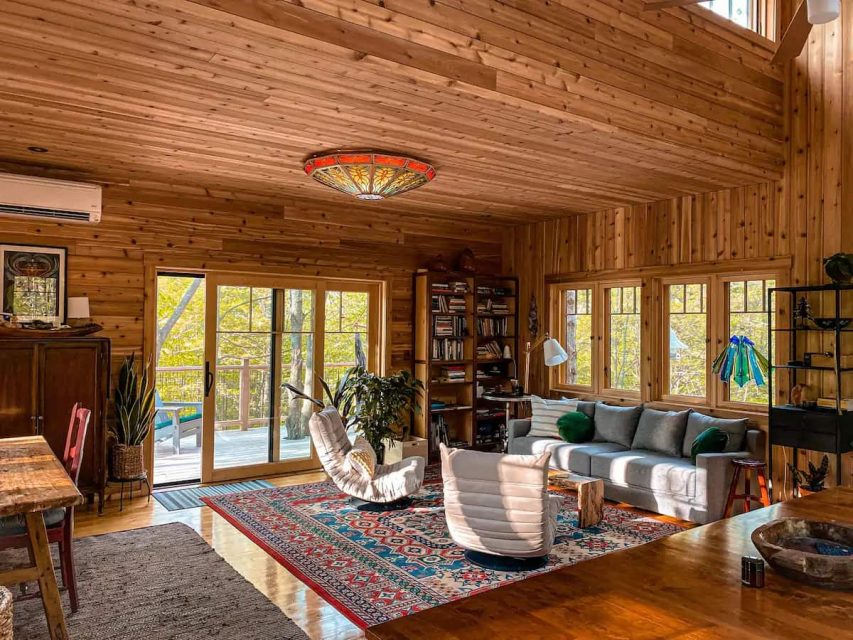 12 Stunning Airbnb Michigan Cabin Rentals Domaine Daily