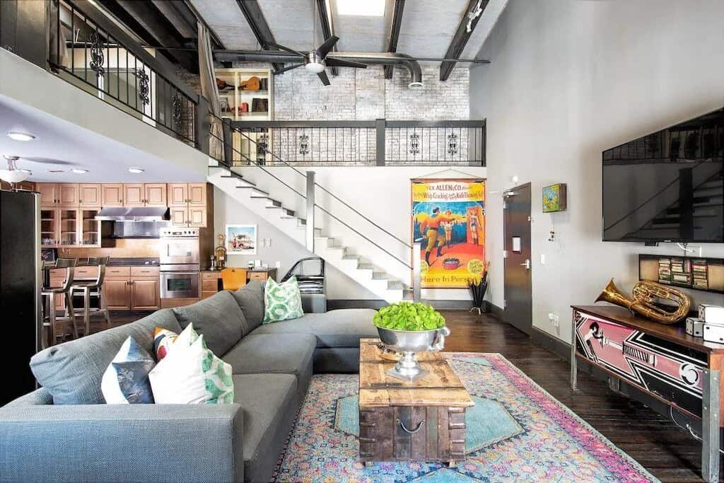 VRBO in Nashville Penthouse Loft- Printers Alley Lofts