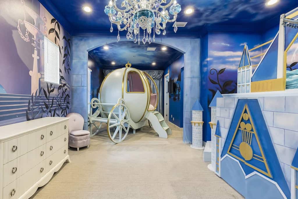 VRBO in Orlando Ultimate Cinderella Castle