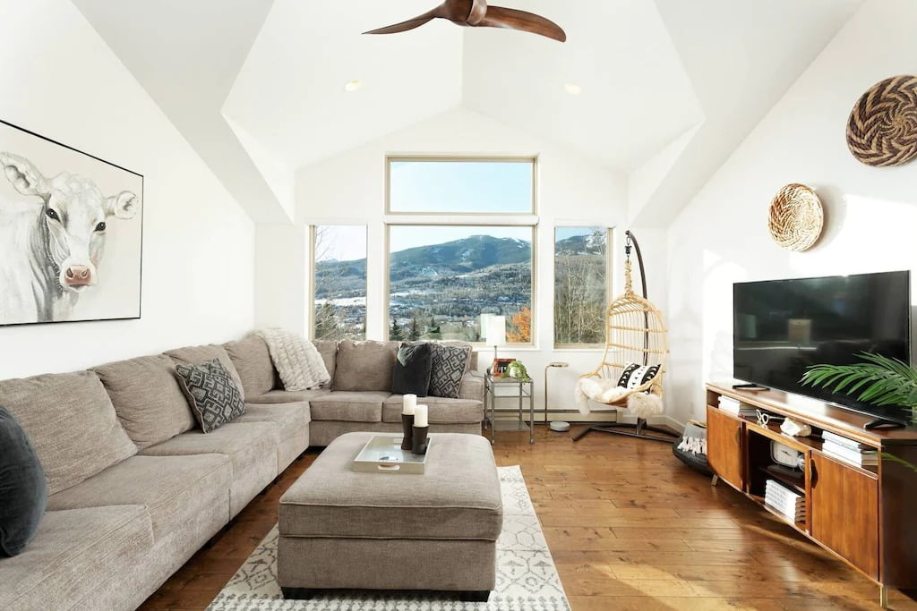 Best Vacation Rentals in Colorado Modern and Spacious Snowmass Retreat