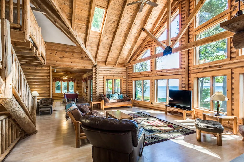 Lexington on Lake Huron VRBO Michigan Luxury Cabins