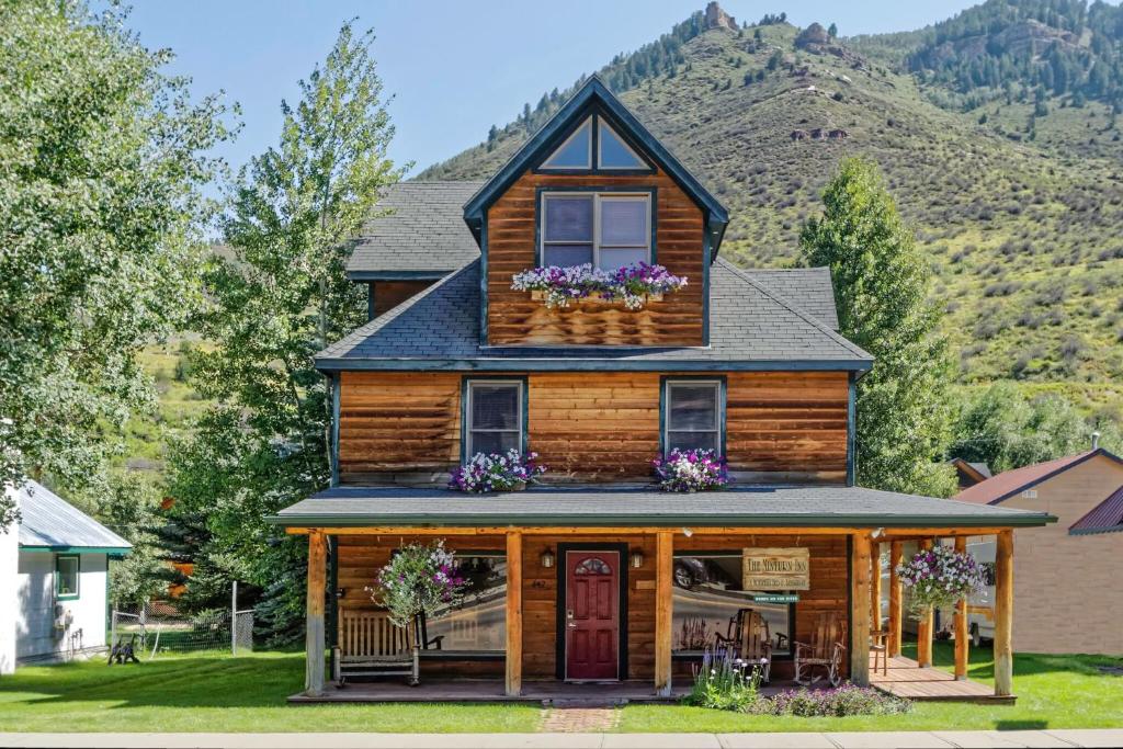 Romantic Cabins in Colorado with Private Hot Tubs Minturn Inn