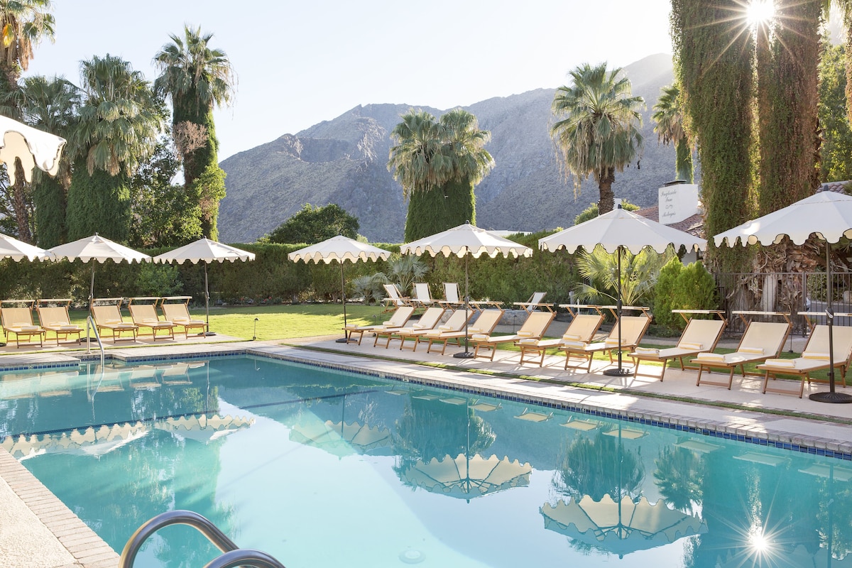 Escape to Paradise 12 Luxurious Palm Springs Resorts Domaine Daily